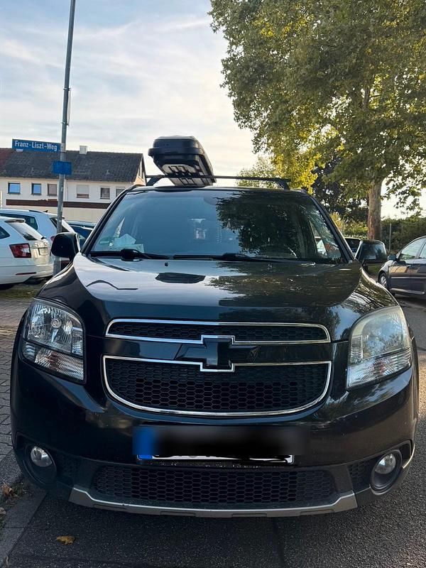Schwarz Gebraucht 2012 Chevrolet Orlando Van / Kleinbus | 3.700 € (Superpreis) - Bild 1/4
