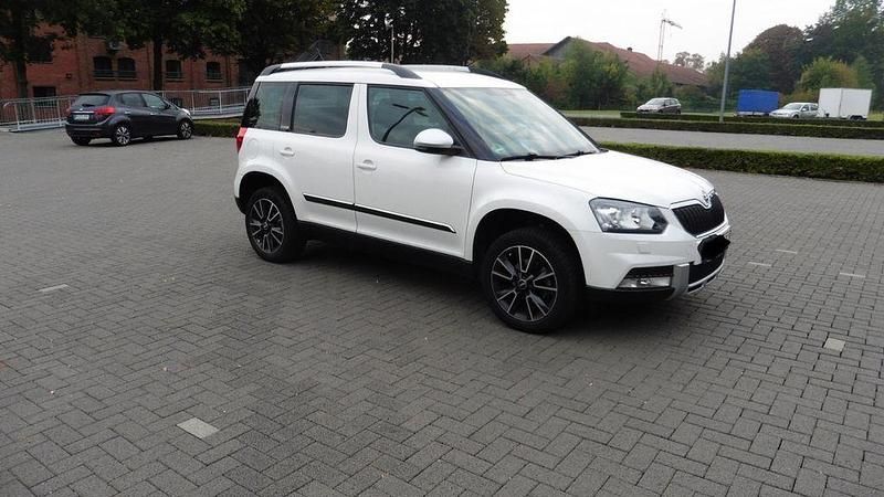 Weiß Gebraucht 2014 Skoda Yeti Adventure SUV | 10.450 € (Fairer Preis) - Bild 1/4