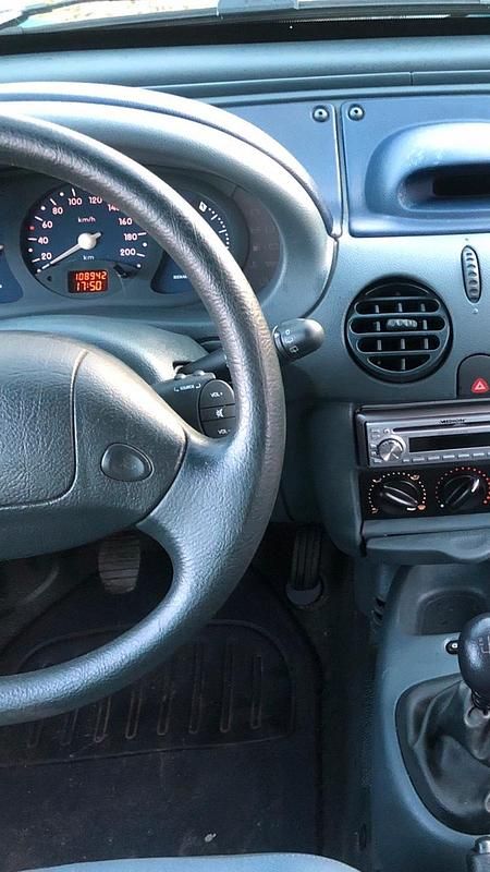 Gebraucht Renault Kangoo 1999 Grün Van / Kleinbus