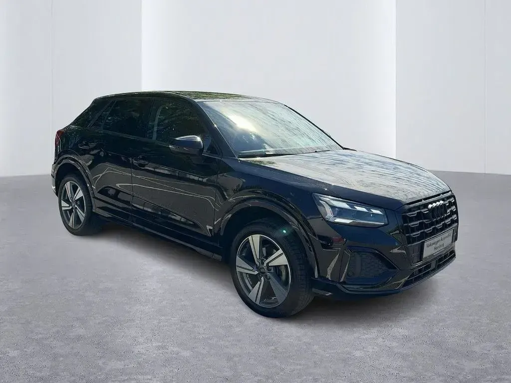 Używany Audi Q2 Advanced 150 KM (110 kW) 2024 Czarny SUV