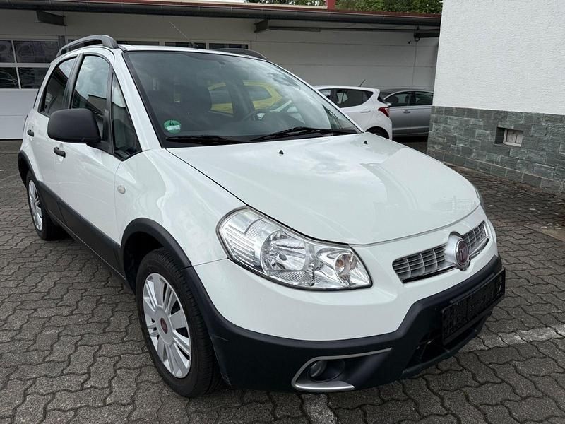 Gebraucht Fiat Sedici Dynamic 120 PS (88 kW) 2009 SUV