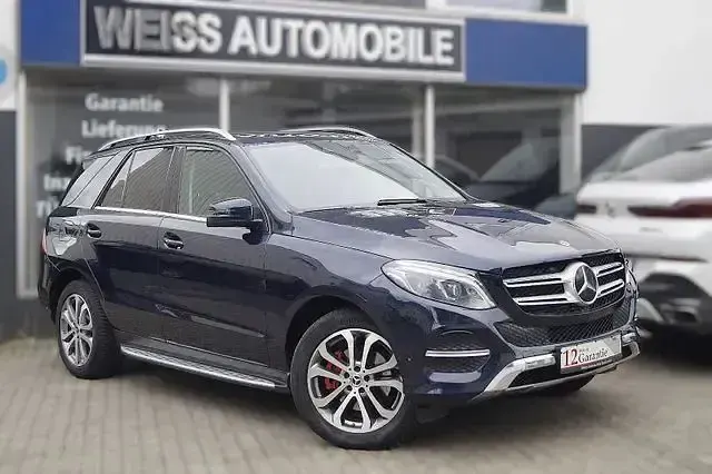 Gebraucht Mercedes GLE250 390 PS (286 kW) 2018 Blau SUV