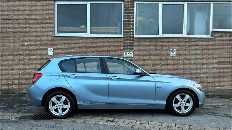 Gebraucht BMW 116 Exclusive 136 PS (100 kW) 2012 Blau Kleinwagen