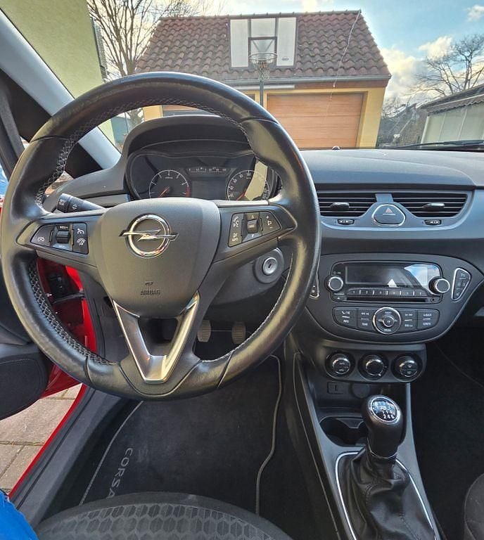 Gebraucht Opel Corsa Edition 101 PS (74 kW) 2018 Rot Kleinwagen