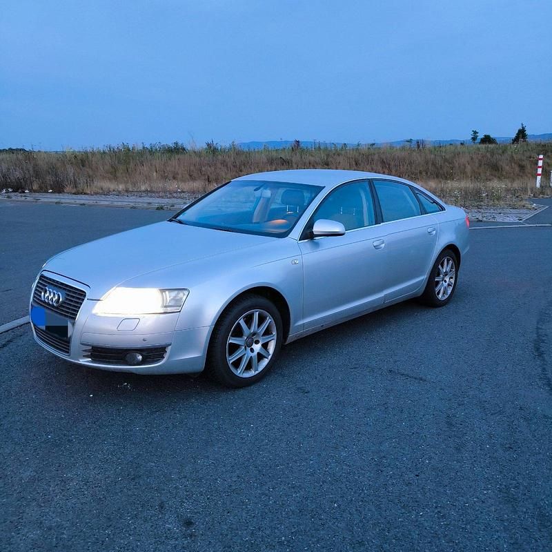 Silber Gebraucht 2005 Audi A6 Limousine | 3.400 € - Bild 1/4