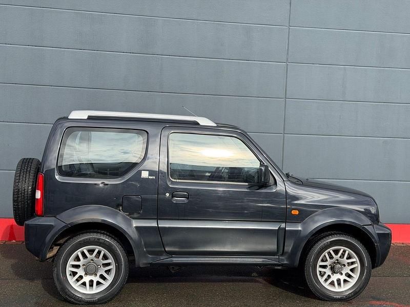 Gebraucht Suzuki Jimny 86 PS (63 kW) 2008 Schwarz SUV