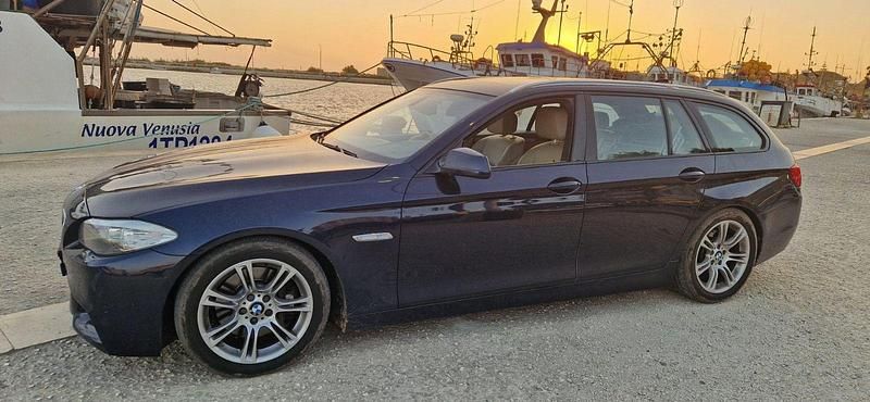Blau Gebraucht 2010 BMW 525 M Sport Kombi | 7.800 € (Fairer Preis) - Bild 1/4