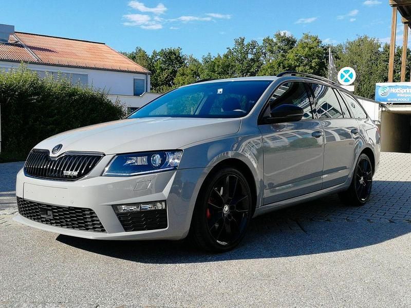 Gebraucht Skoda Octavia RS 184 PS (135 kW) 2016 Grau Kleinwagen