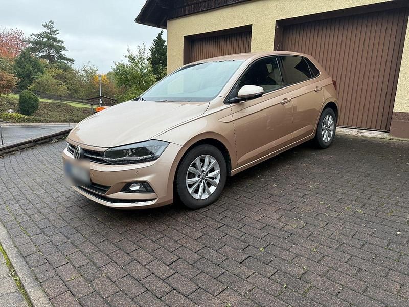 Orange Gebraucht 2018 VW Polo Highline Kleinwagen | 8.800 € (Fairer Preis) - Bild 1/4