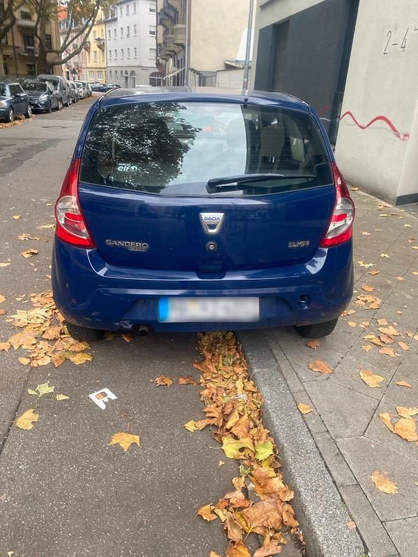 Usata Dacia Sandero 75 CV (55 kW) 2009 Blu Berlina