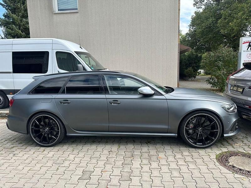 Grau Gebraucht 2014 Audi RS6 Ambiente Kombi | 69.900 € (Teuer) - Bild 1/4
