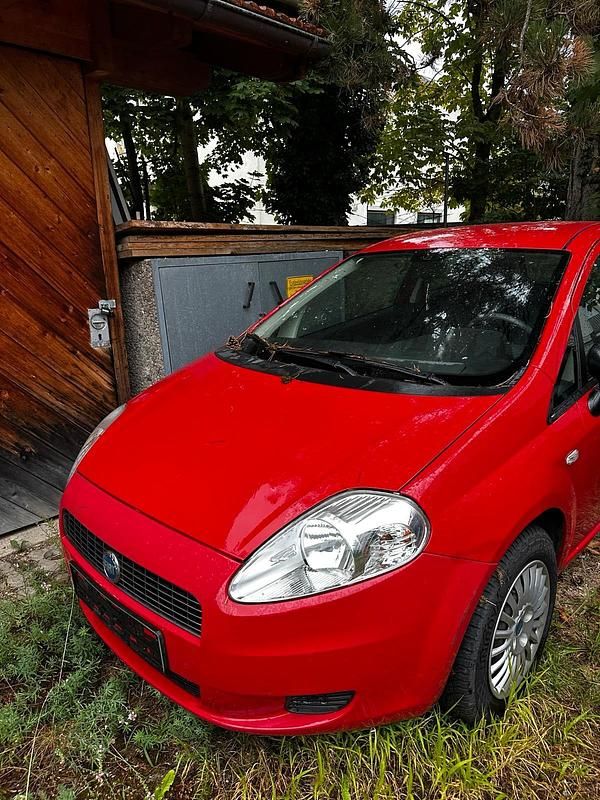 Rot Gebraucht 2006 Fiat Punto Kleinwagen | 500 € (Superpreis) - Bild 1/3