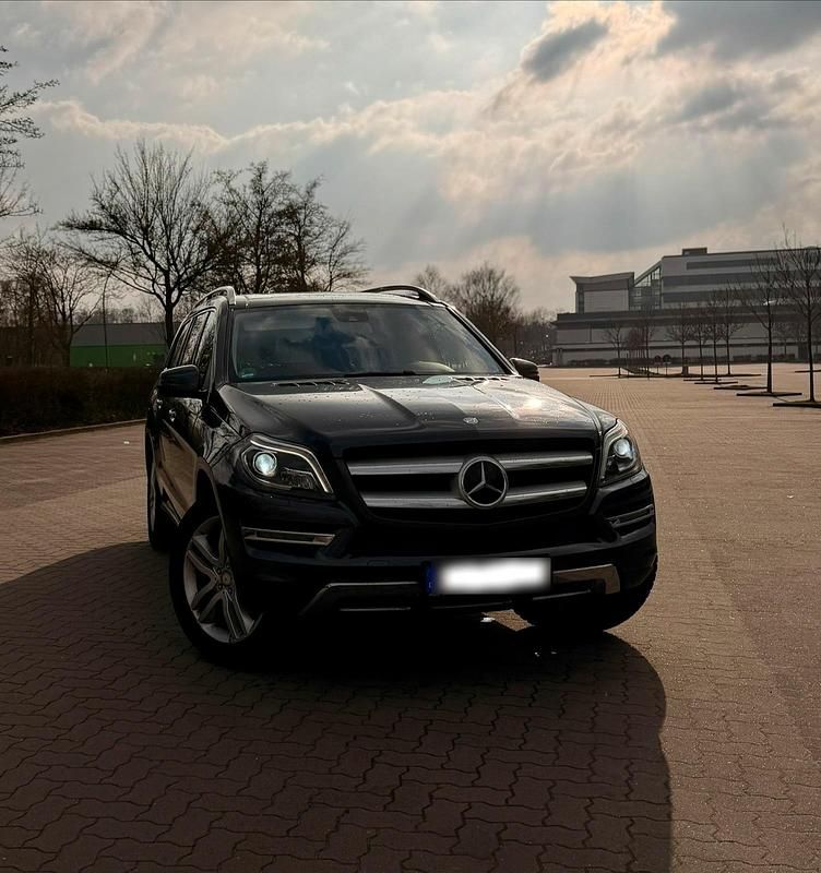 Gebraucht Mercedes GL350 256 PS (188 kW) 2016 Grau SUV