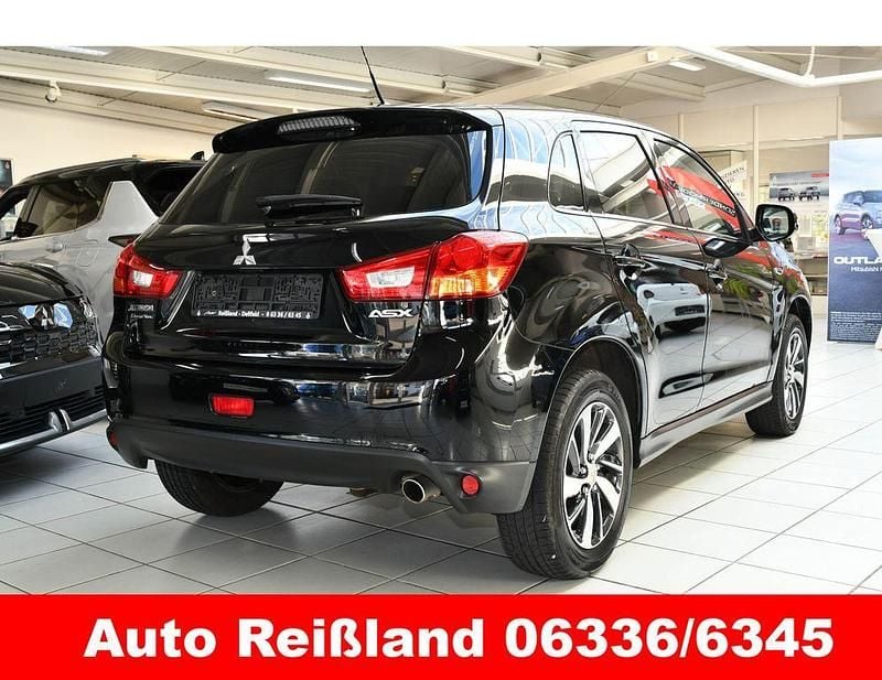 Gebraucht Mitsubishi ASX Comfort Edition 150 PS (110 kW) 2015 Schwarz SUV