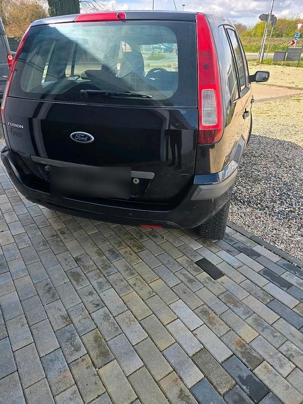 Gebraucht Ford Fusion 80 PS (58 kW) 2006 Kleinwagen