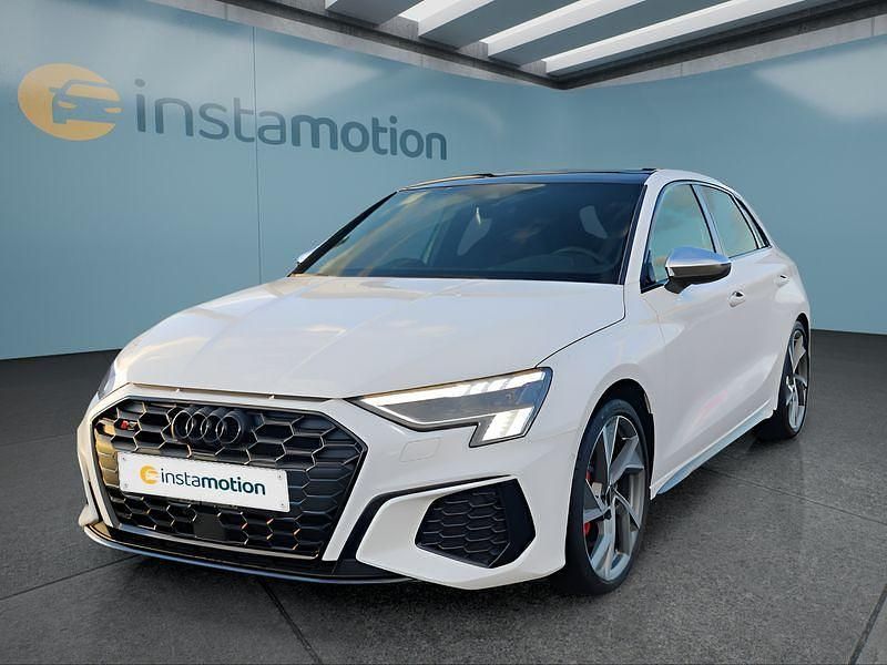 Weiß Gebraucht 2024 Audi S3 Sportback Kleinwagen | 41.999 € - Bild 1/4