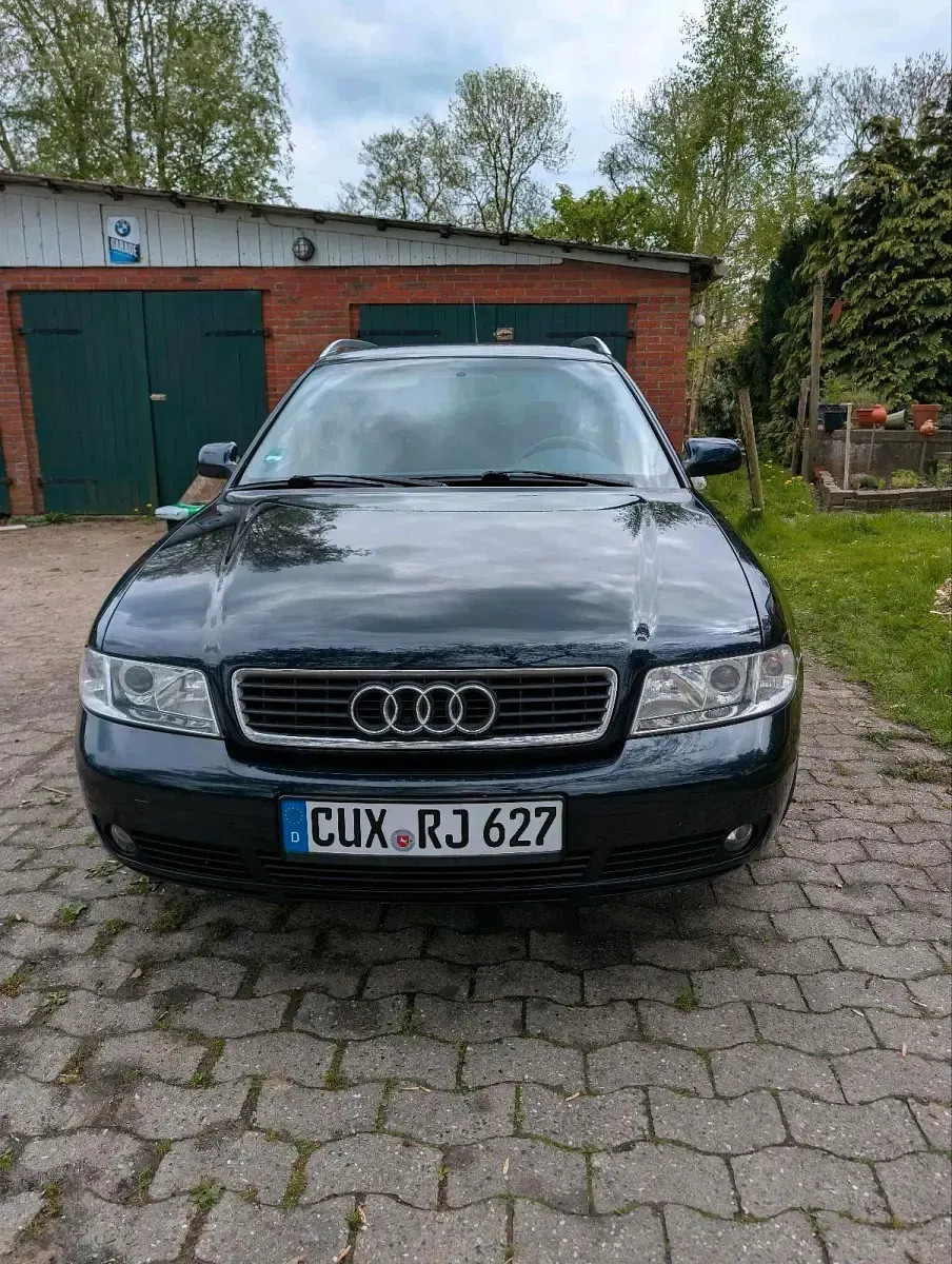 Occasion Audi A4 125 ch (91 kW) 1999 Bleue Break