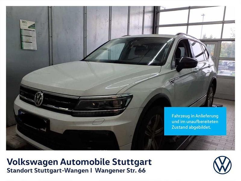 Pure white Gebraucht 2021 VW Tiguan Allspace Highline SUV | 29.330 € (Superpreis) - Bild 1/4