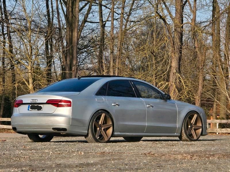 Gebraucht Audi A8L S-Line 250 PS (183 kW) 2011 Grau Limousine