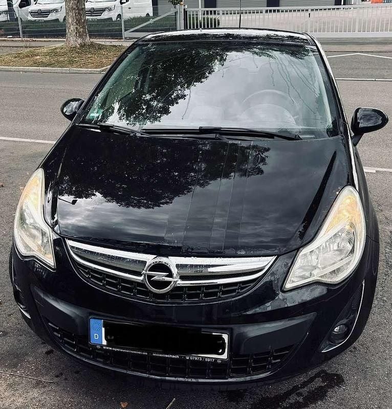 Schwarz Gebraucht 2011 Opel Corsa Satellite Limousine | 2.500 € (Superpreis) - Bild 1/4