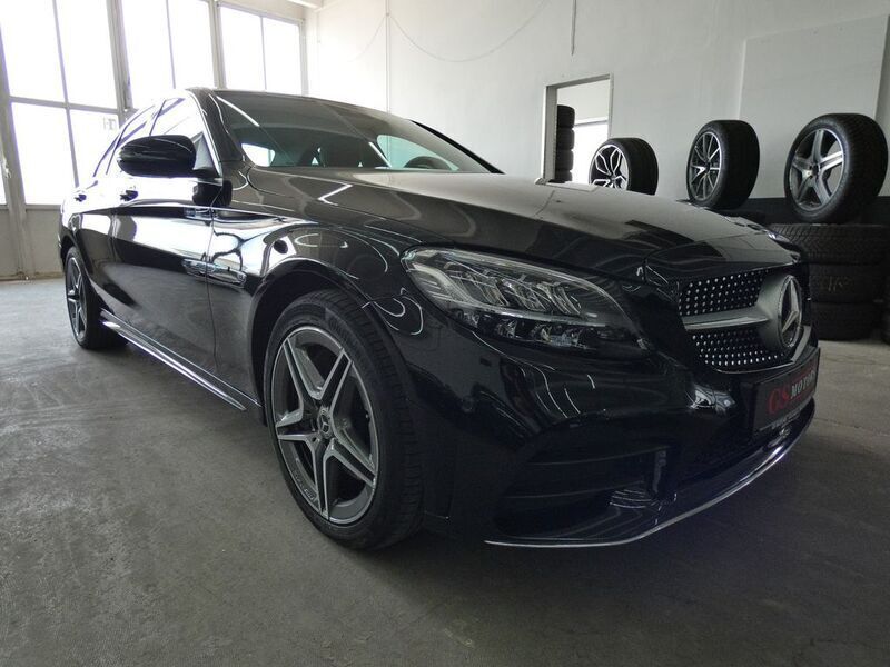 Schwarz Gebraucht 2021 Mercedes C300e AMG line Limousine | 30.999 € (Superpreis) - Bild 1/4