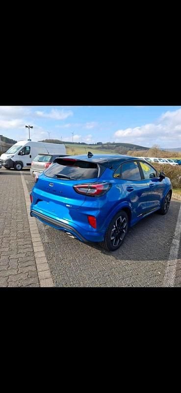 Usata Ford Puma 155 CV (114 kW) 2020 Blu SUV