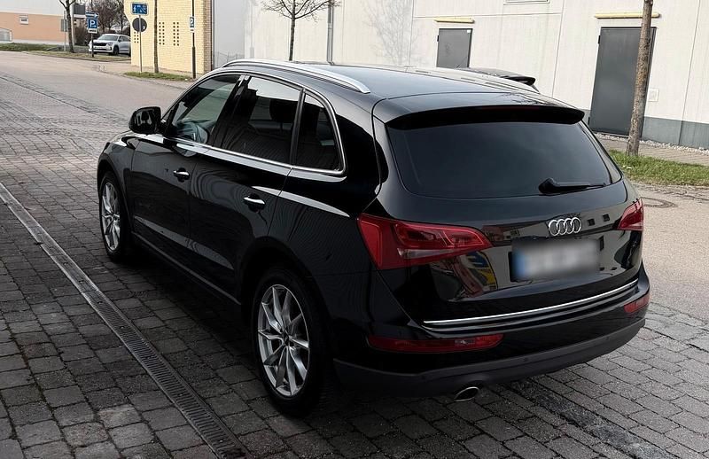 Gebraucht Audi Q5 150 PS (110 kW) 2015 Schwarz SUV