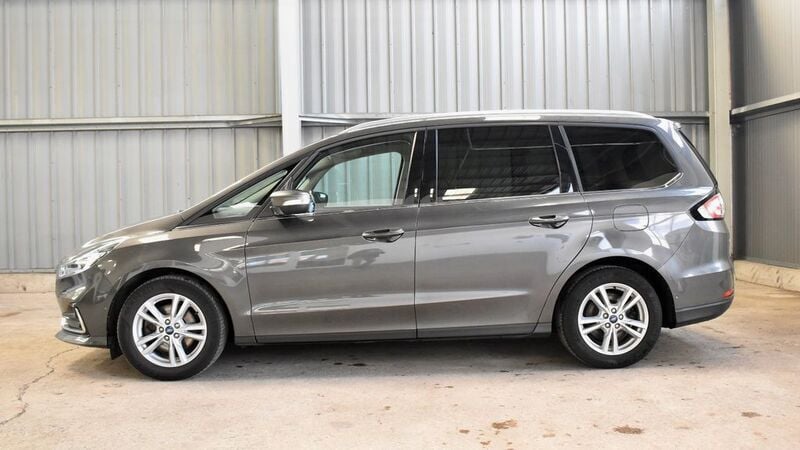 Gebraucht Ford Galaxy Titanium 150 PS (110 kW) 2022 Grau Van / Kleinbus
