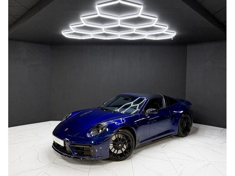 Blau Gebraucht 2024 Porsche 911 Targa 4 Cabrio | 189.900 € - Bild 1/4