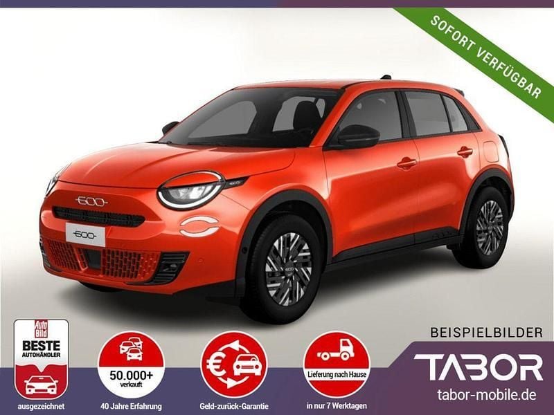 Orange Neu 2025 Fiat 600 SUV | 22.488 € (Fairer Preis) - Bild 1/3