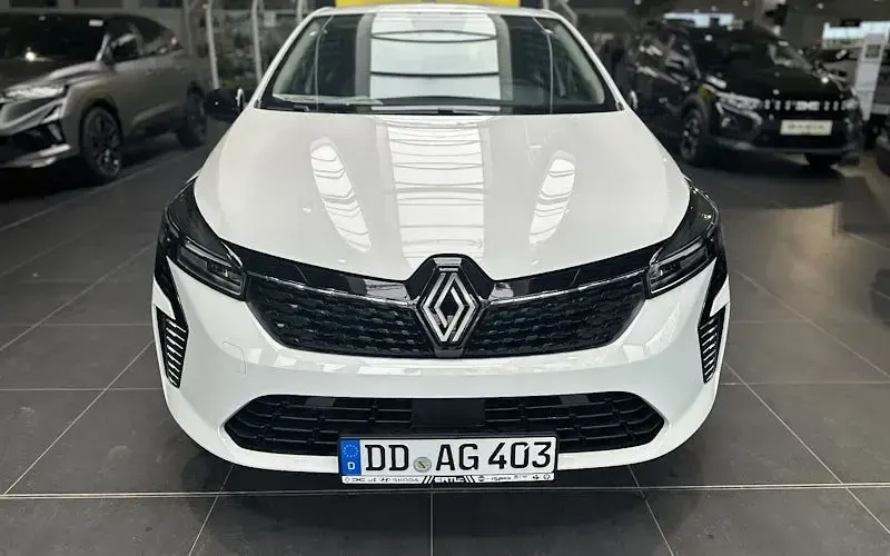 Nowe Renault Clio V Evolution 91 KM (66 kW) 2026 Biały Sedan/Limuzyna