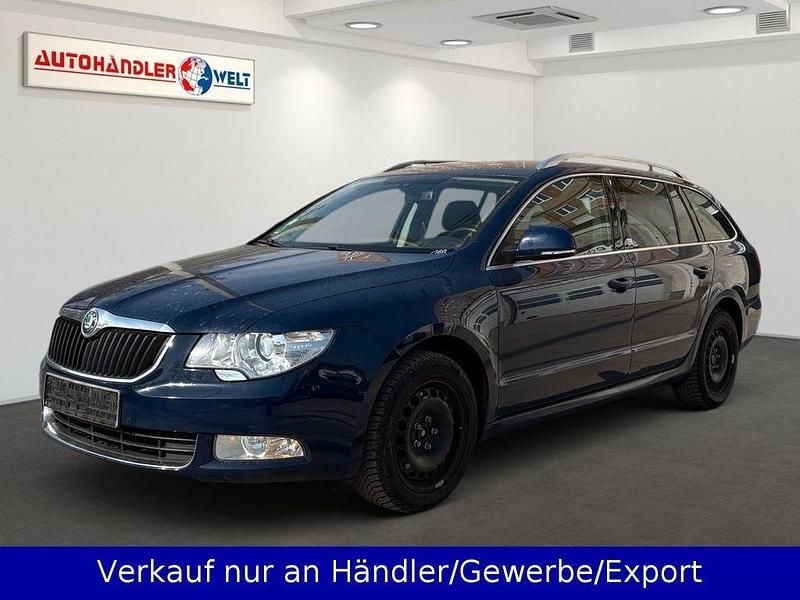 Gebraucht Skoda Superb 140 PS (102 kW) 2010 Blau Kombi