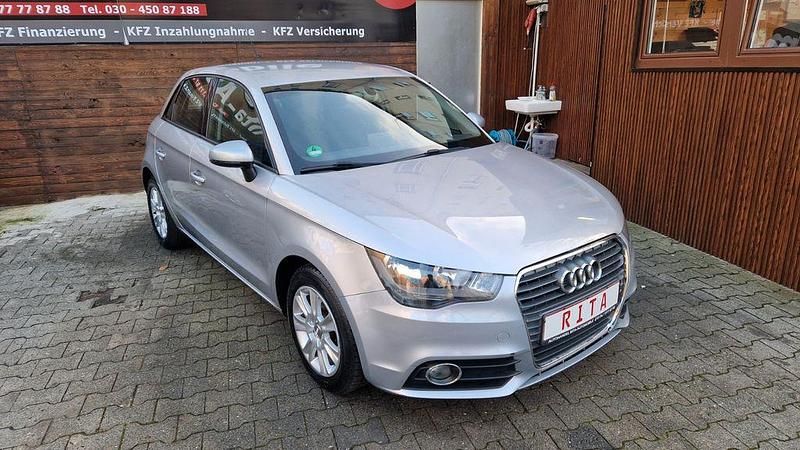 Grau Gebraucht 2014 Audi A1 Sportback Attraction Kleinwagen | 8.980 € (Guter Preis) - Bild 1/4