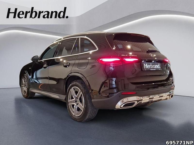Gebraucht Mercedes GLC400d AMG 381 PS (280 kW) 2025 Metalliclack obsidianschwarz SUV
