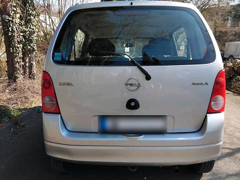 Gebraucht Opel Agila 52 PS (38 kW) 2002 Silber Van / Kleinbus
