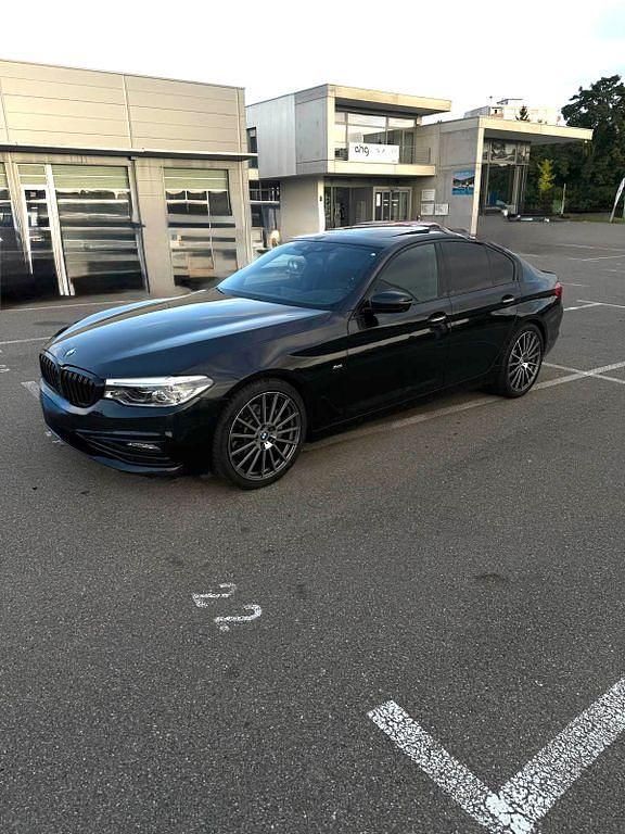 Gebraucht BMW 530 Shadowline 265 PS (194 kW) 2017 Schwarz Limousine