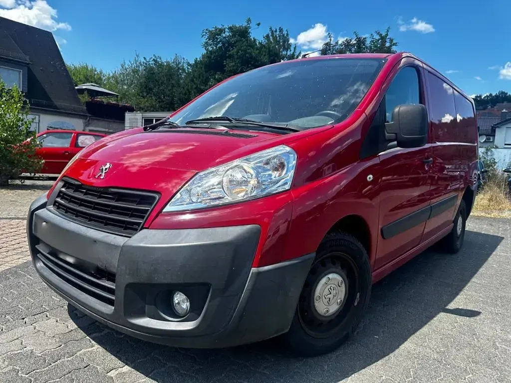 Gebraucht Peugeot Expert 163 PS (119 kW) 2016 Rot Van