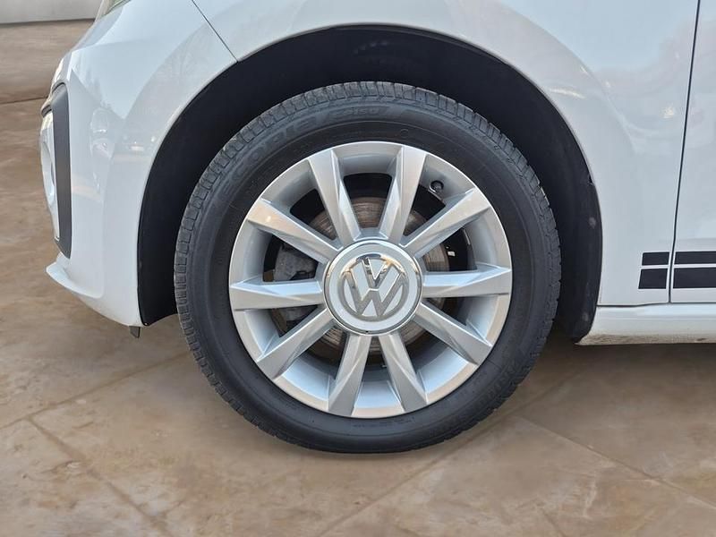 Gebraucht VW up! CLUB 75 PS (55 kW) 2017 (weiß)  white uni Kleinwagen