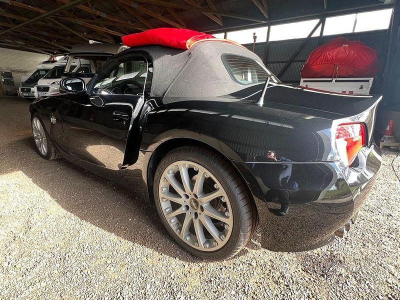 Gebraucht BMW Z4 Sport Line 177 PS (130 kW) 2007 Schwarz Cabrio