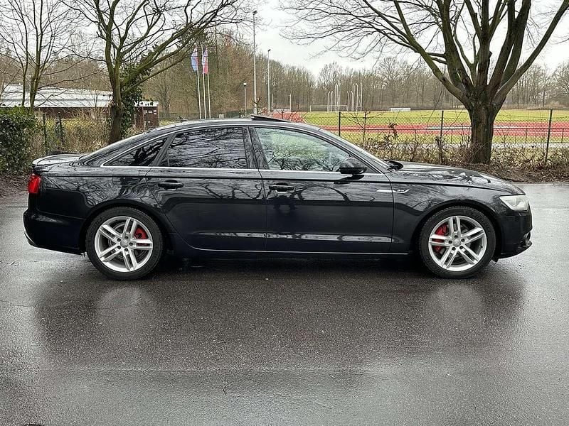 Gebraucht Audi A6 Ambiente 204 PS (150 kW) 2011 Schwarz Limousine