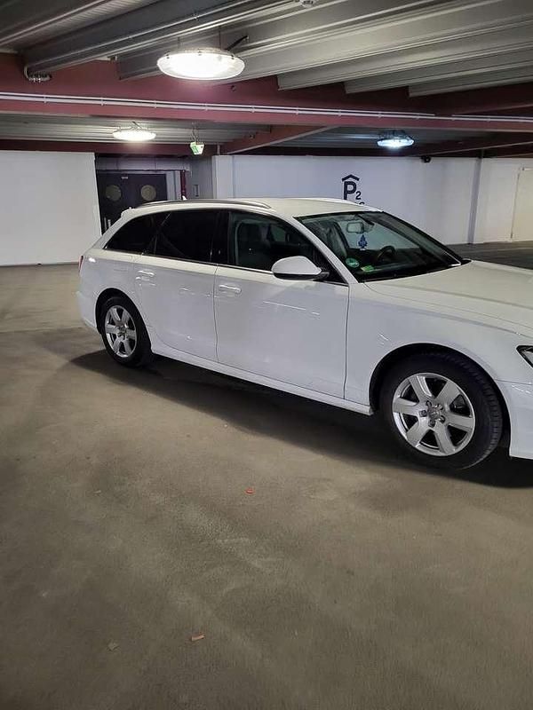 Gebraucht Audi A6 190 PS (139 kW) 2015 Weiß Kombi