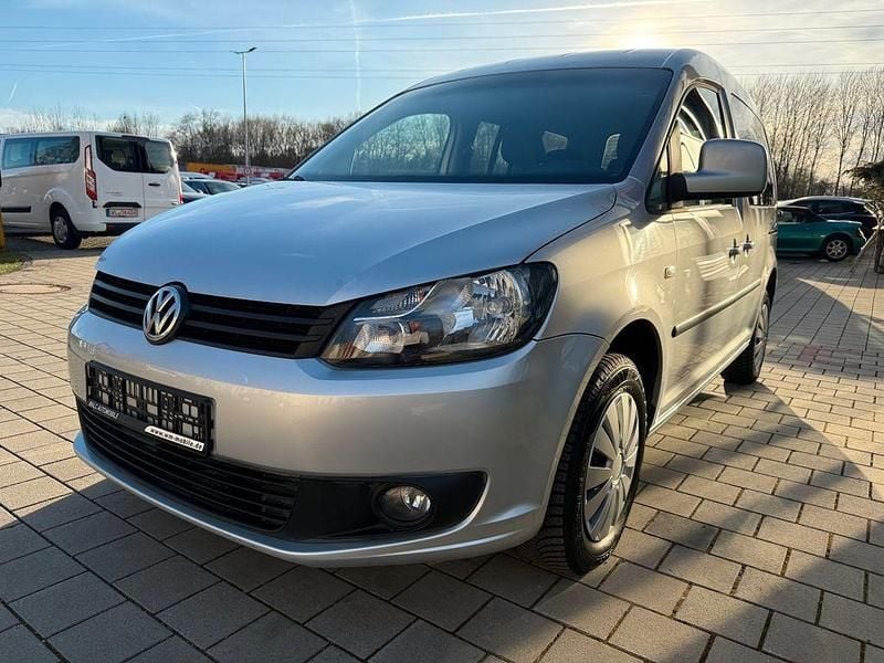 Gebraucht VW Caddy Trendline 102 PS (75 kW) 2011 Silber Van / Kleinbus