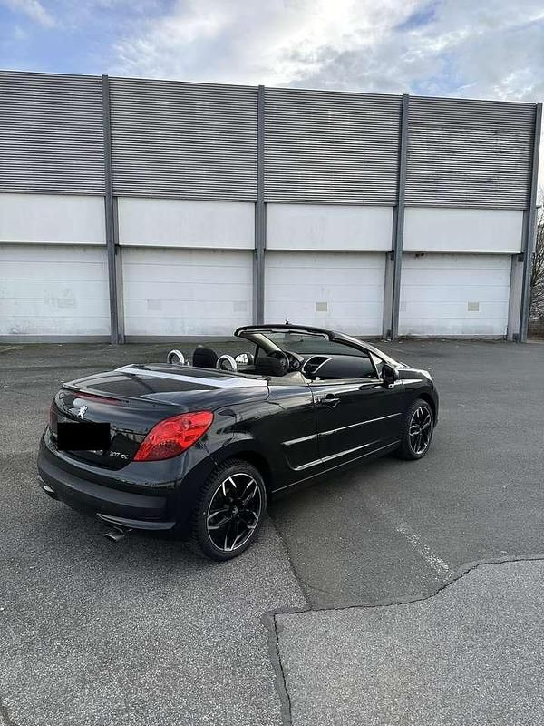 Gebraucht Peugeot 207 Sport 120 PS (88 kW) 2009 Schwarz Cabrio