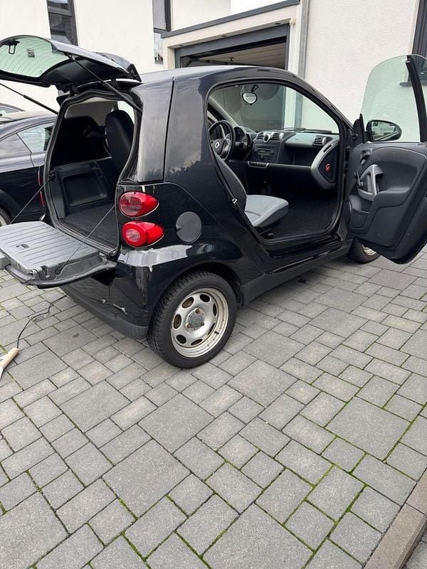 Gebraucht Smart ForTwo Coupé 61 PS (44 kW) 2008 Schwarz Coupé