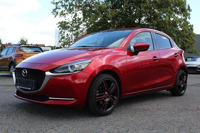Gebraucht Mazda 2 90 PS (66 kW) 2020 Magmarot metallic Kleinwagen