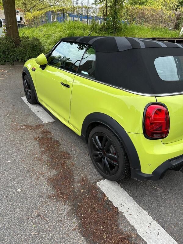 Gelb Gebraucht 2023 Mini John Cooper Works Cabriolet Cabrio | 35.199 € (Guter Preis) - Bild 1/3