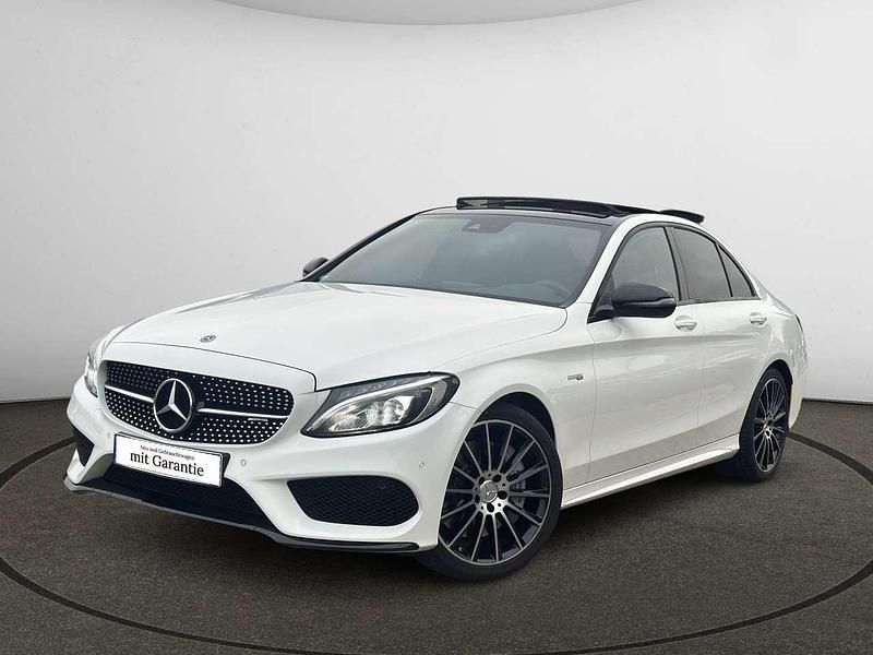 Weiß Gebraucht 2018 Mercedes C43 AMG AMG Limousine | 33.500 € (Fairer Preis) - Bild 1/4