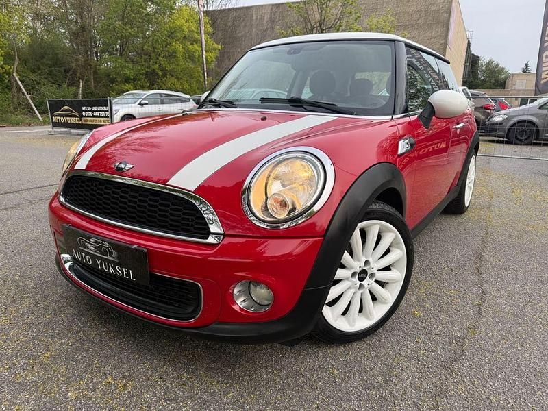 Second-hand Mini Cooper 122 CP (89 kW) 2011 Roșu Hatchback