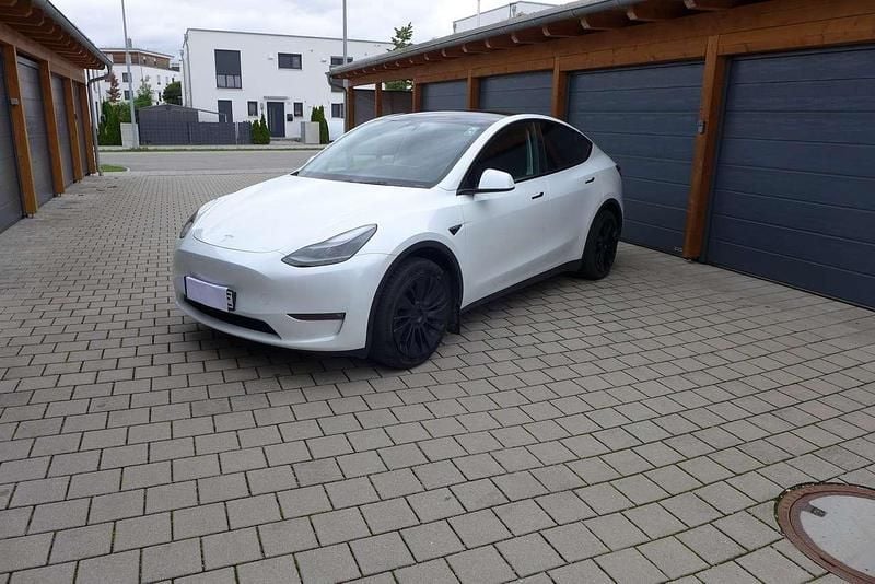 Gebraucht Tesla Model Y 378 kW (514 PS) 2024 Weiß SUV