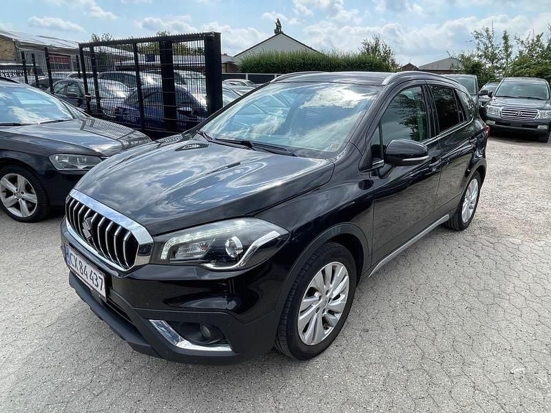 Schwarz Gebraucht 2017 Suzuki SX4 Limousine | 9.400 € (Fairer Preis) - Bild 1/4